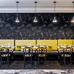 Novotel Paris 17